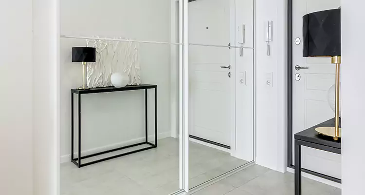 Mirrored Bifold Closet Doors Repair in Ives Estates, FL